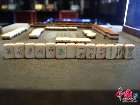 麻將的一種和法，由東西南北、147、258、369組成，相信現(xiàn)在麻友很少了解吧。李中華攝影