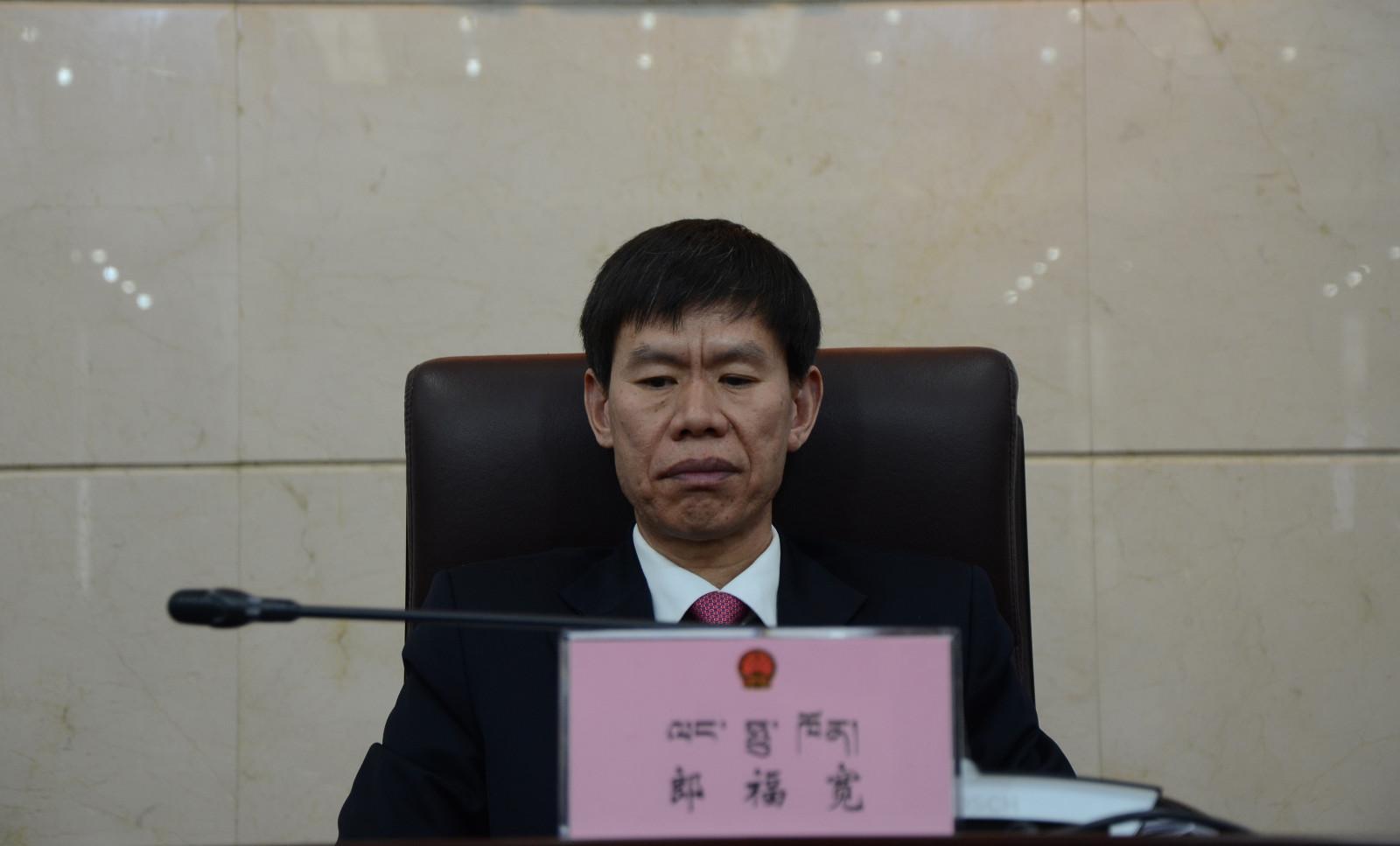 自治區(qū)財(cái)政廳黨組副書(shū)記、廳長(zhǎng)郎福寬.jpg