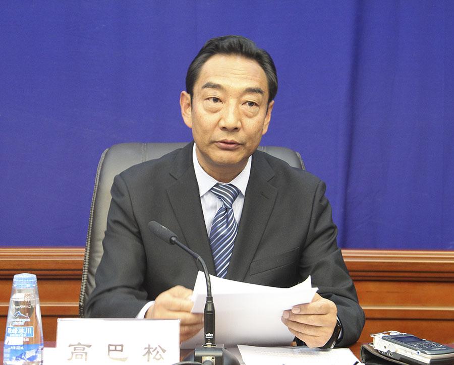 高巴松 區(qū)農(nóng)牧廳黨組書記、副廳長.jpg
