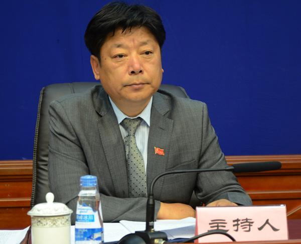 主持人：西藏自治區(qū)黨委宣傳部副部長、自治區(qū)黨委外宣辦（區(qū)政府新聞辦）主任 晉美旺措.jpg