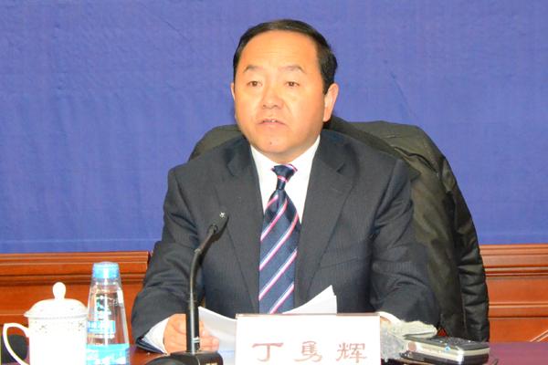新聞發(fā)言人：林芝市政府副市長(zhǎng) 丁勇輝.jpg