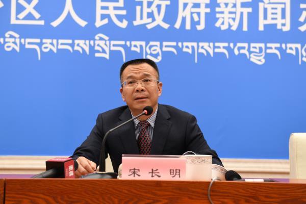 區(qū)建筑廳黨組成員、副廳長 宋長明.JPG