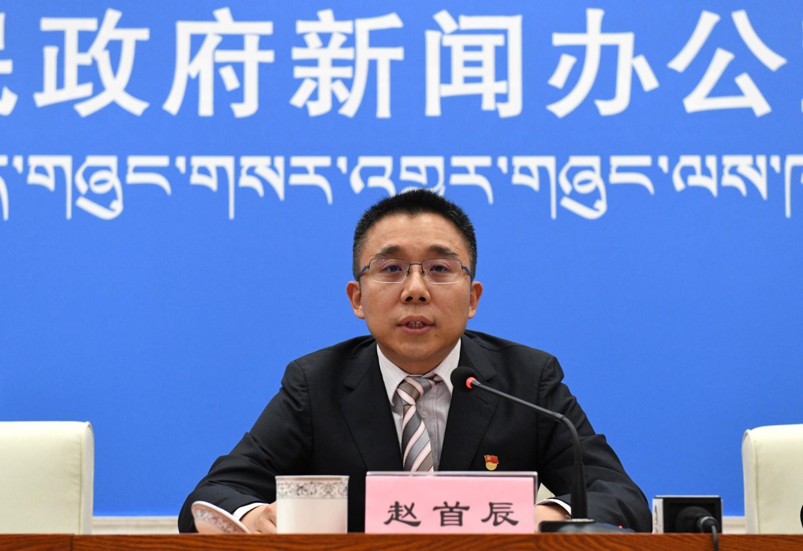 新聞發(fā)言人：西藏自治區(qū)教育廳發(fā)展規(guī)劃處副處長(zhǎng) 趙首辰.JPG