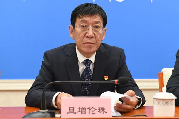 新聞發(fā)言人：自治區(qū)人民政府副秘書(shū)長(zhǎng)、新聞發(fā)言人 旦增倫珠.jpg