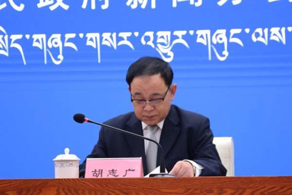 新聞發(fā)言人：自治區(qū)林業(yè)和草原局黨組成員、副局長 胡志廣.jpg
