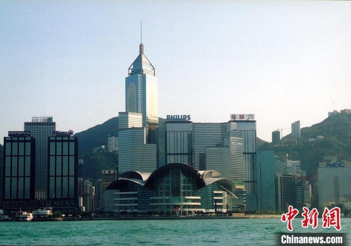 香港會展中心。<a target='_blank' href='/'>中新社</a>發(fā) 余瑞冬 攝 圖片來源：CNSphoto