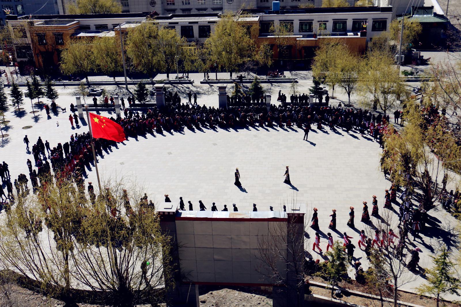 圖為：我們相約在大美瓊結(jié)。.JPG